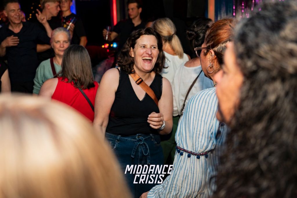 Partybilder Middance Crisis Juli 2026